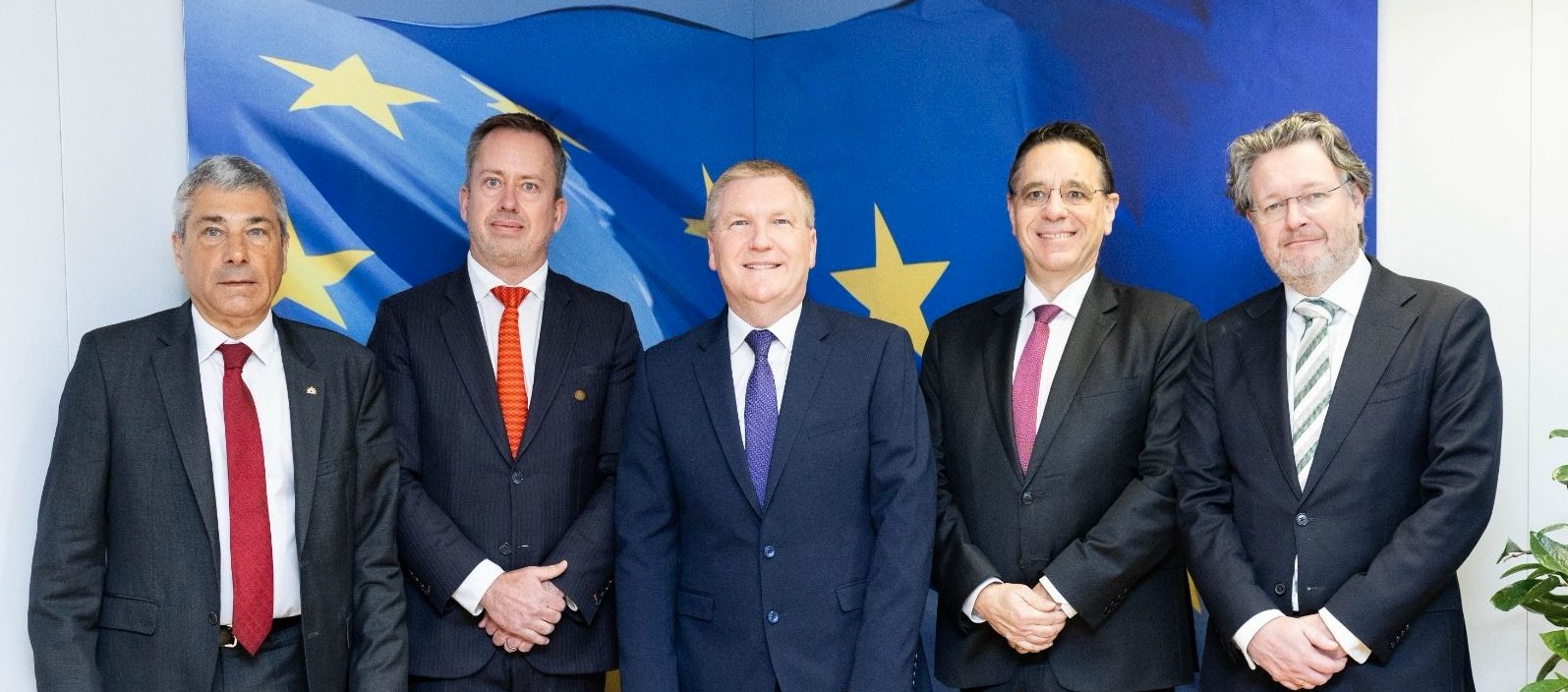 Rencontre entre l’UEHJ et le Commissaire européen à la justice au siège de la Commission à Bruxelles